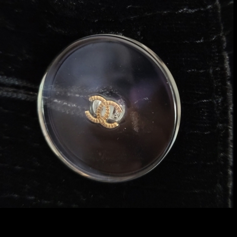 CHANEL velvet black coat - Picture 16 of 16